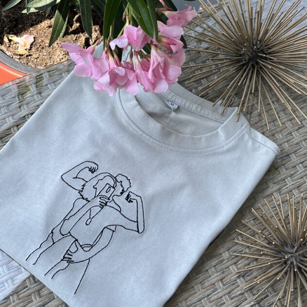 Bluzy dla par, bluzy z haftem, bluzy z personalizowanym haftem, personalizowane bluzy dla par, bluzy haftowane na zamówienie, personalizowana bluza ze zdjęcia, bluza haftowana ze zdjęcia, personalizowana bluza, haftowana bluza